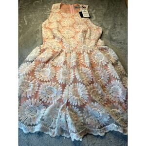 ASOS Floral‎ Romper Fully lined Size Small